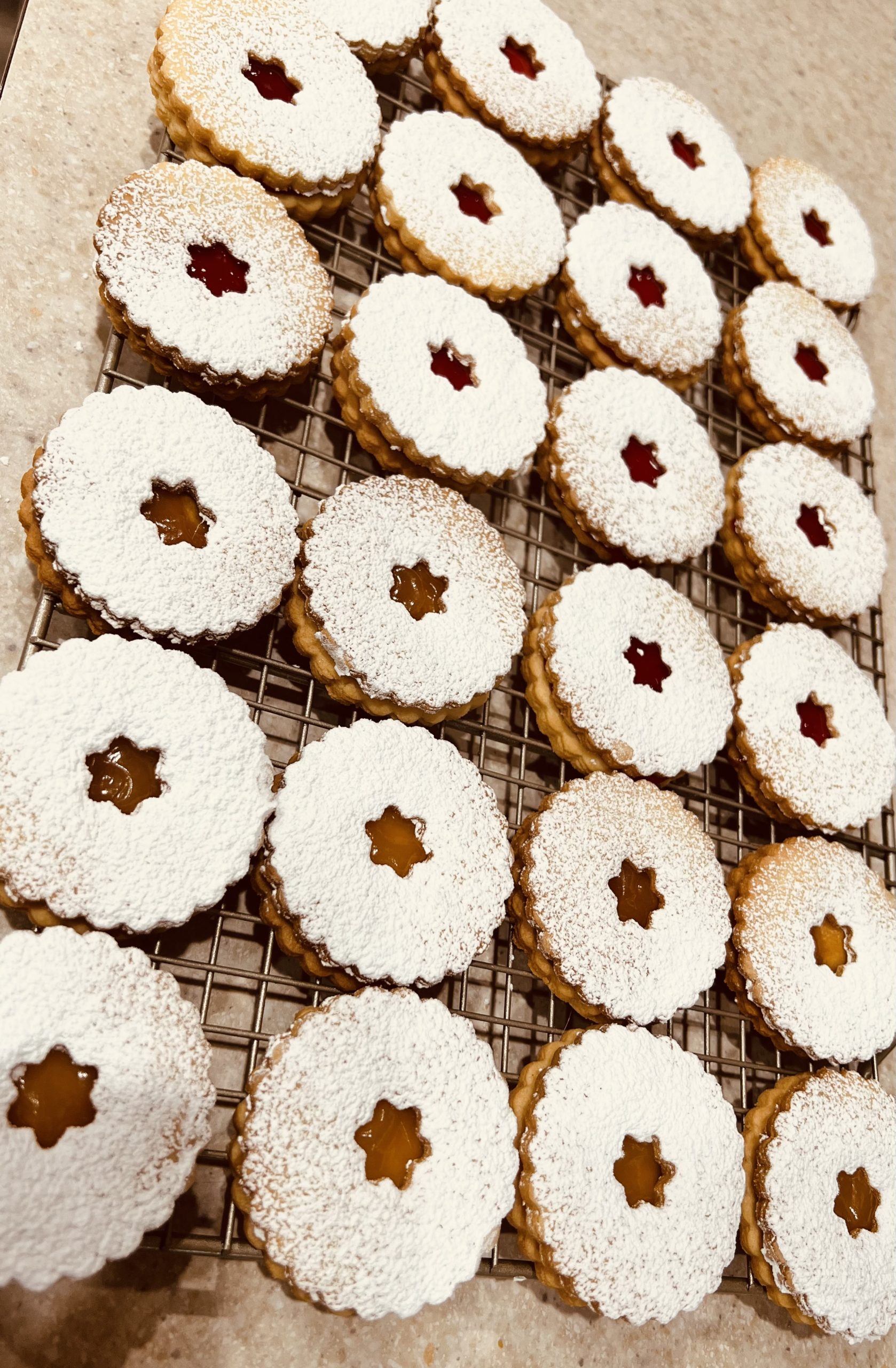 Linzer Cookies